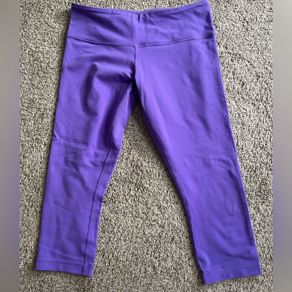 Lululemon cropped leggings